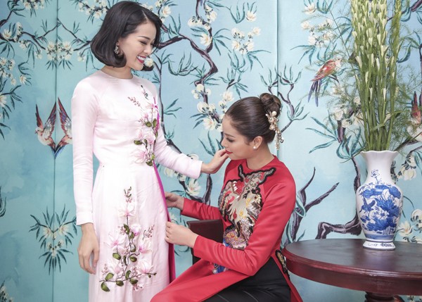 'Nàng Tấm' Hạ Vi thân thiết bên Phạm Hương - ảnh 3