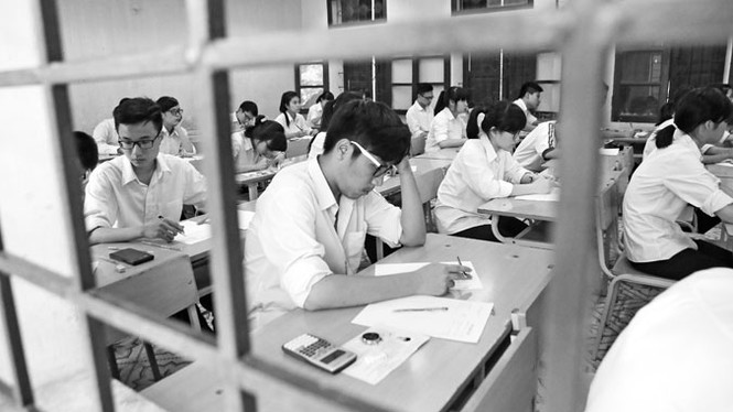 Đạt tỷ lệ đỗ tốt nghiệp THPT trên 99%: Nên bỏ thi? - ảnh 1