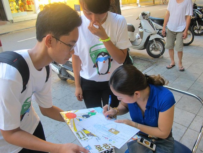 Nữ sinh và dự án “chim cánh cụt xin rác” - ảnh 2
