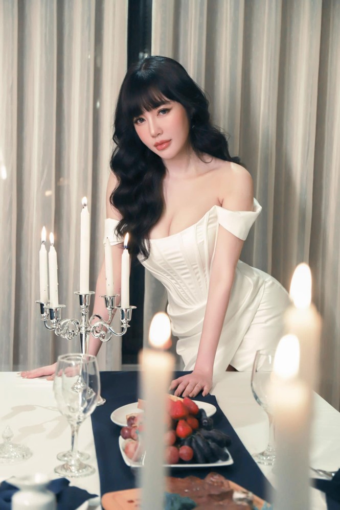 Elly Trần bất ngờ tiết lộ cuộc sống hiện tại cô đơn, trầm cảm, giảm 10kg - ảnh 4