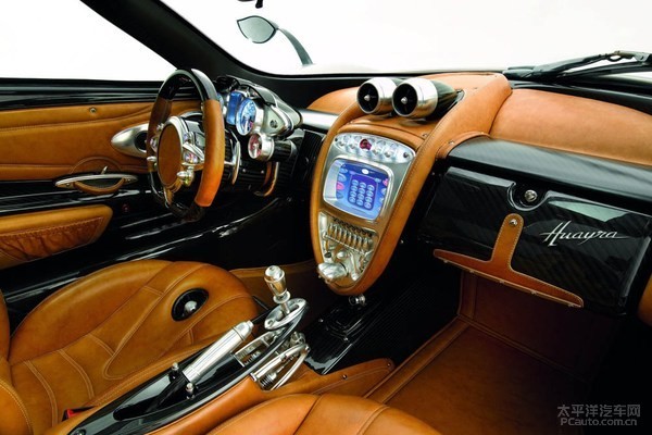 100 siêu xe Pagani Huayra bán hết khi mới 'ra lò' - ảnh 3