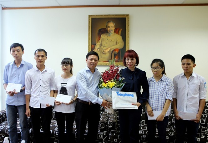 Ấm áp buổi trao học bổng của một Việt kiều Đức - ảnh 2