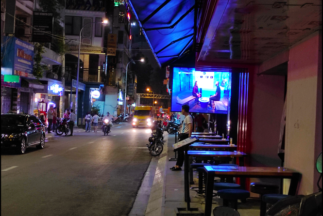 Nhiều điểm du lịch ở Sài Gòn vắng khách sau dịch COVID-19 - ảnh 7