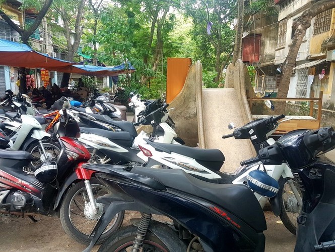 Hà Nội thiếu sân chơi cho trẻ em - ảnh 3