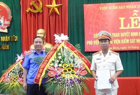 Điều động, bổ nhiệm nhân sự 6 tỉnh thành - ảnh 4