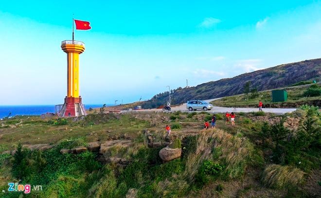 Du khách tấp nập đến đảo Lý Sơn sau nỗi lo dịch Covid-19 - ảnh 8