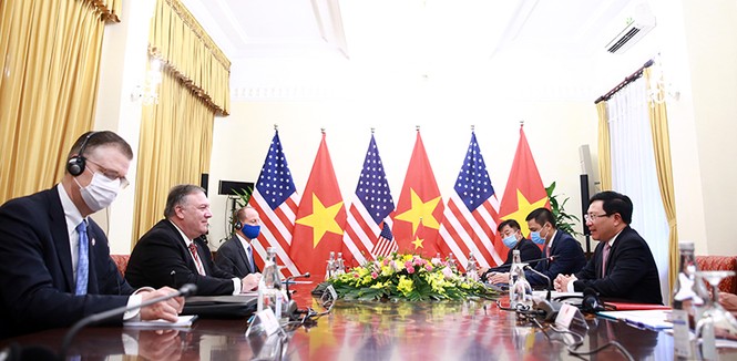 Hình ảnh Phó Thủ tướng, Bộ trưởng Bộ Ngoại giao Phạm Bình Minh hội đàm Ngoại trưởng Hoa Kỳ - ảnh 4