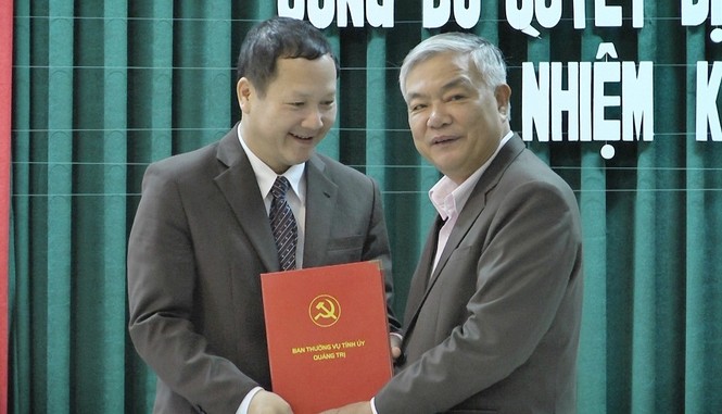 Kiện toàn nhân sự 7 tỉnh thành - ảnh 2