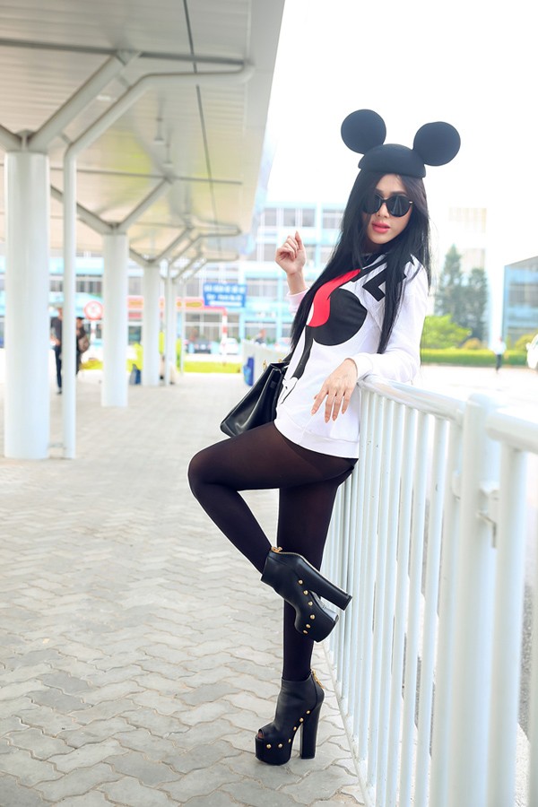 Maria Đinh Phương Ánh gợi cảm với phong cách chuột Mickey - ảnh 4
