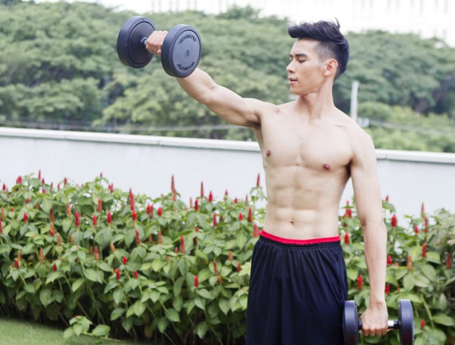 Hồ Vĩnh Khoa khoe cơ bụng 6 múi 'hút hồn' phái nữ - ảnh 5