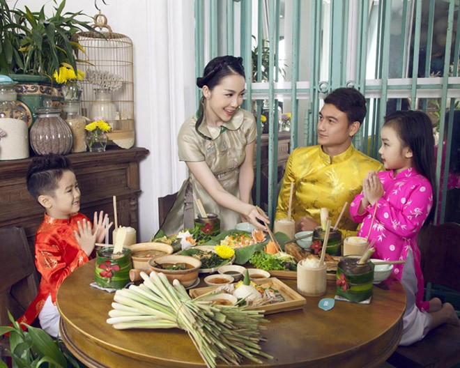 Linh Nga tập làm người mẹ đảm đang - ảnh 10