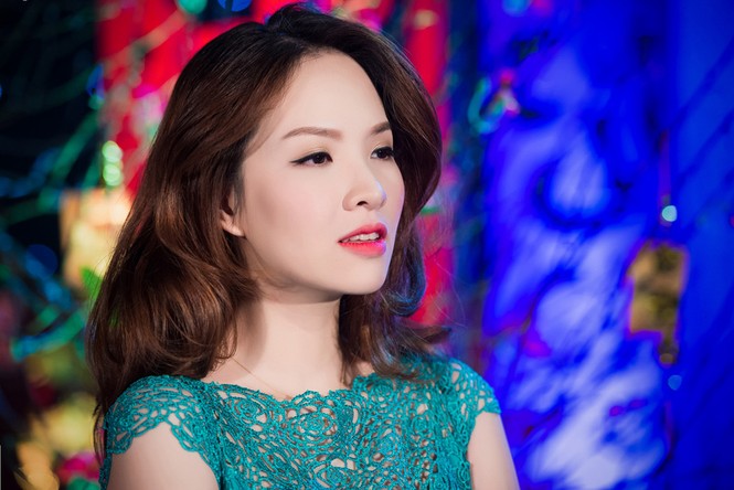 'Gái hai con' Đan Lê ngày càng đẹp mặn mà - ảnh 1