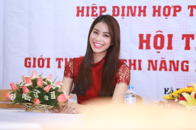Phạm Hương muốn trở thành đại sứ văn hóa - ảnh 5