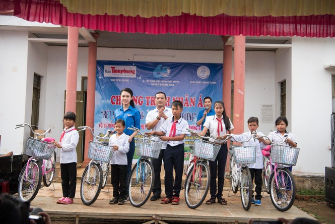 ‘Người đẹp truyền thông’ Ngọc Vân tiếp nối dự án nhân ái ở Tây Nguyên - ảnh 4