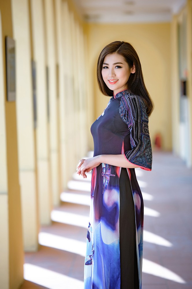 Á hậu Tú Anh khoe nét dịu dàng với áo dài dưới nắng thu - ảnh 3