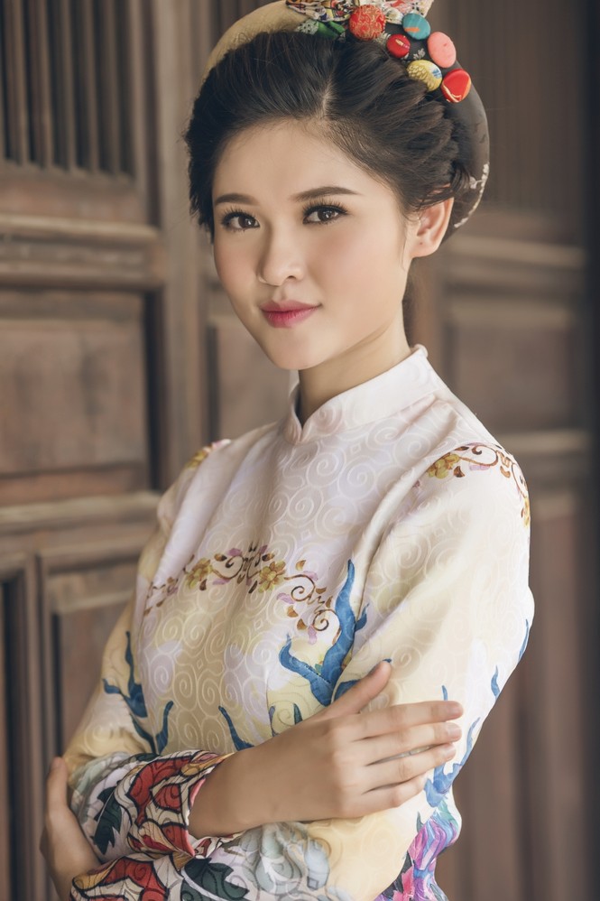 Á hậu Thùy Dung hoá cô Tấm xinh đẹp với áo dài cách điệu - ảnh 8