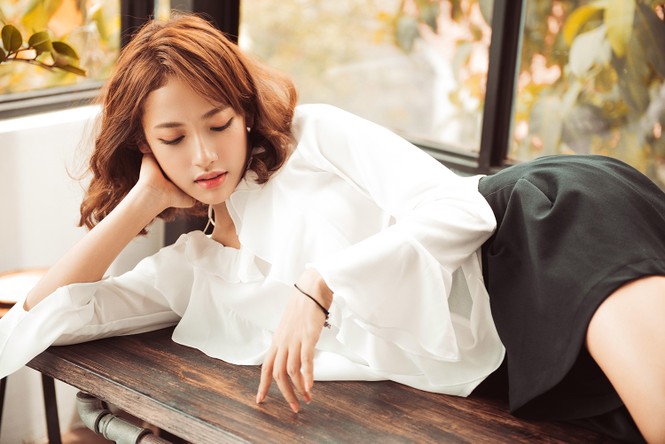 'Bạn gái Sơn Tùng' khoe nhan sắc hút hồn trong bộ ảnh mới - ảnh 4
