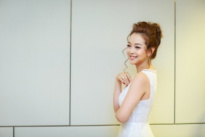 Jennifer Phạm về nước làm MC, Quang Dũng đi chơi với con trai ở Mỹ - ảnh 4
