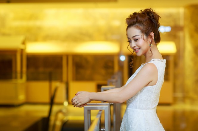 Jennifer Phạm về nước làm MC, Quang Dũng đi chơi với con trai ở Mỹ - ảnh 3