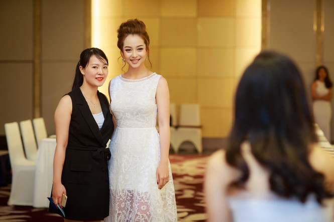 Jennifer Phạm về nước làm MC, Quang Dũng đi chơi với con trai ở Mỹ - ảnh 5