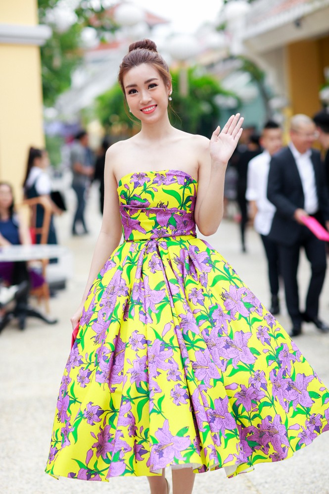 hoa hậu mỹ linh - ảnh 2