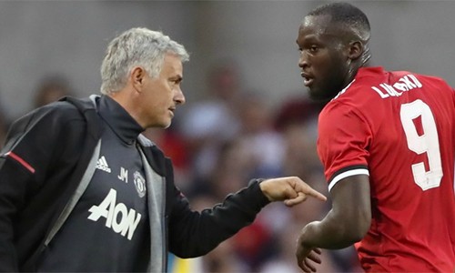 Mourinho ca ngợi Rooney là huyền thoại - ảnh 1