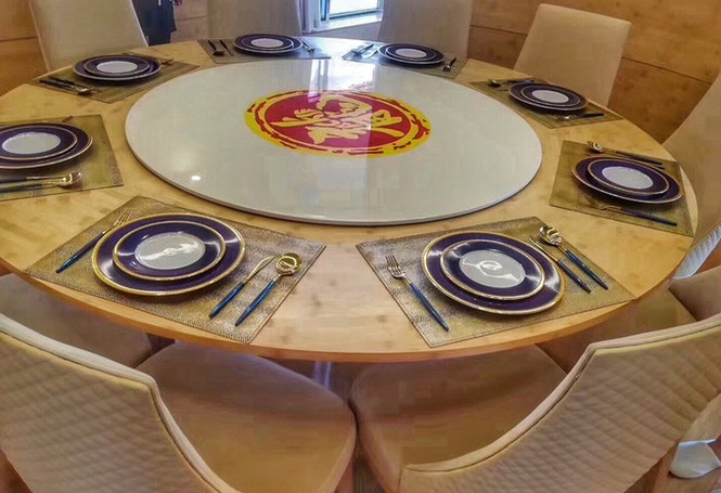 Bên trong du thuyền của Thành Long - ảnh 5