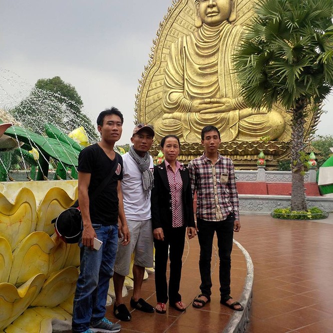 Gặp lại chàng giảng viên đi bộ xuyên Việt gây quỹ cho trẻ em nghèo - ảnh 1