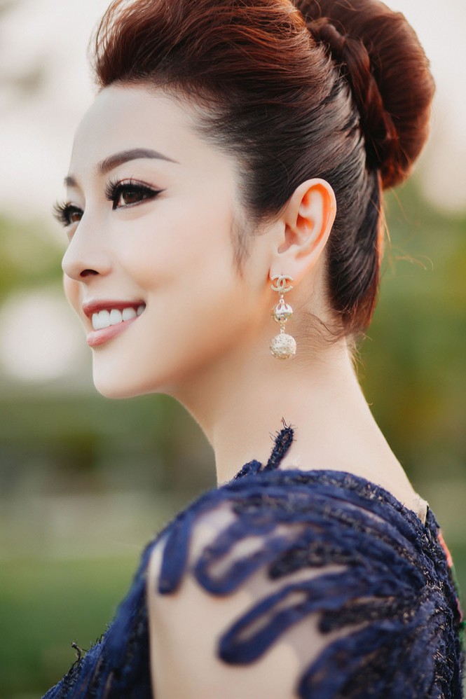 Jennifer Phạm mặc xuyên thấu, 'lấn át' dàn thí sinh Hoa hậu biển toàn cầu - ảnh 3