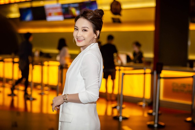 Bảo Thanh được ông xã tình tứ tháp tùng đi sự kiện bằng xế sang - ảnh 10
