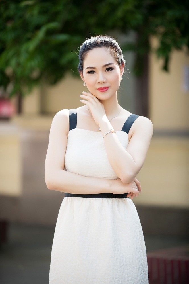 Hoa hậu Mai Phương đẹp mặn mà, 'tái xuất' sau 16 năm đăng quang - ảnh 2
