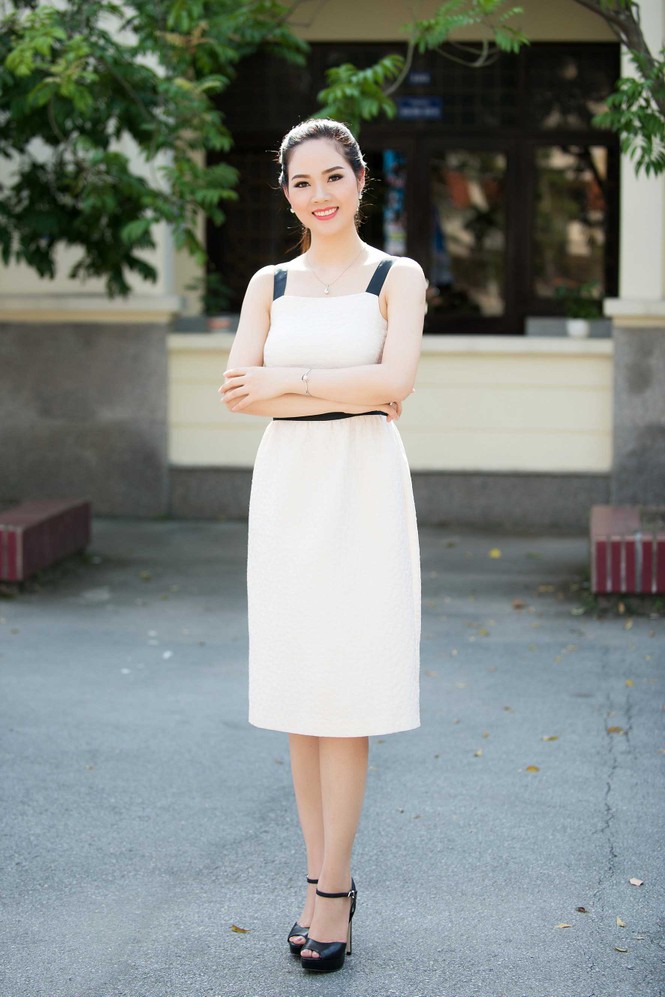 Hoa hậu Mai Phương đẹp mặn mà, 'tái xuất' sau 16 năm đăng quang - ảnh 3