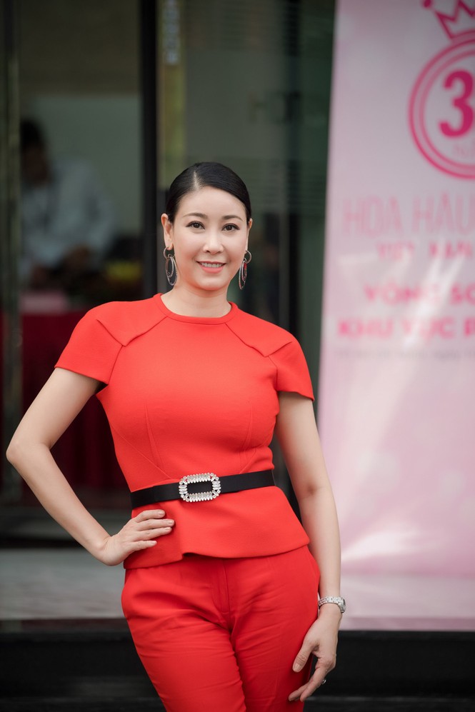Bùi Bích Phương, Hà Kiều Anh, Đỗ Mỹ Linh lộng lẫy tại Sơ khảo Hoa hậu - ảnh 2