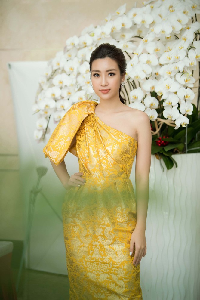 Bùi Bích Phương, Hà Kiều Anh, Đỗ Mỹ Linh lộng lẫy tại Sơ khảo Hoa hậu - ảnh 4
