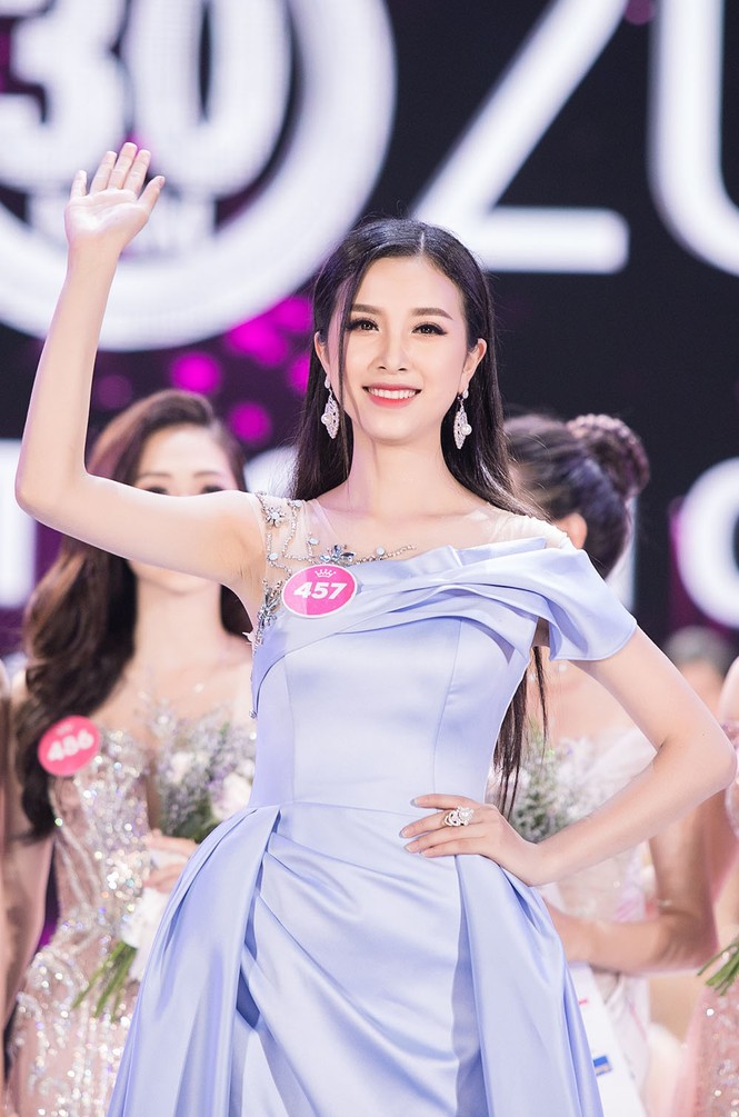 Á hậu Phương Nga, Thuý An nói về chuẩn bị gấp rút thi nhan sắc quốc tế - ảnh 2
