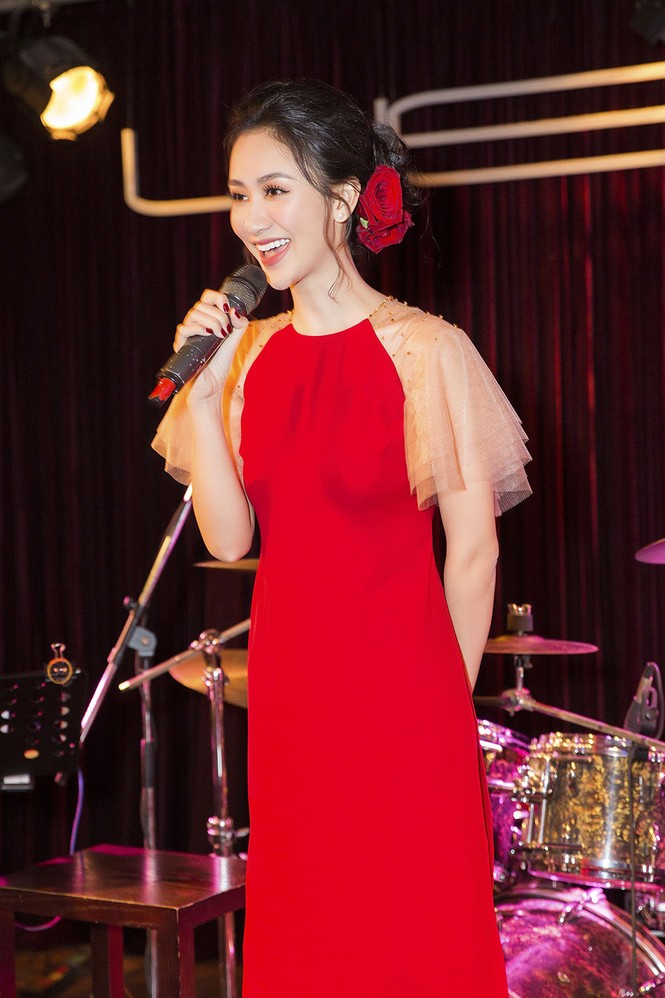 Á hậu Hà Thu ra album nhạc Xuân sau khi giành quán quân Tình Bolero - ảnh 2
