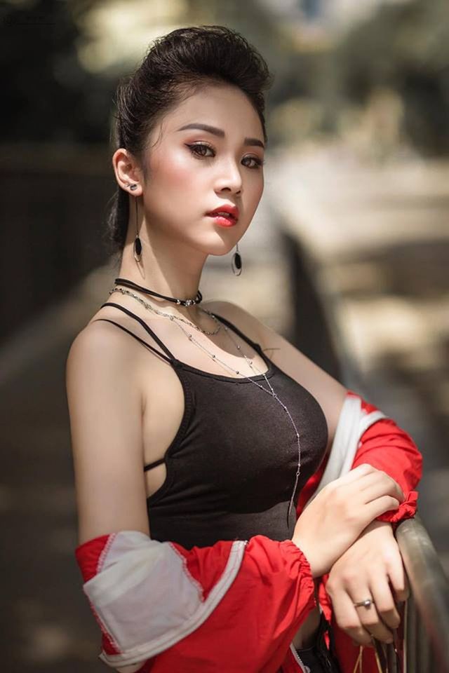 Hoa khôi Tài chính xinh đẹp, đa tài, kiếm hàng chục triệu đồng mỗi tháng - ảnh 3