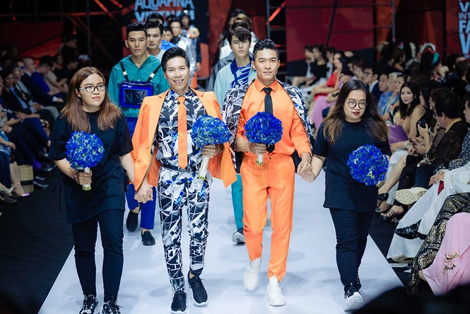 Anh em 'hoàng tử xiếc' Quốc Cơ - Quốc Nghiệp tự tin làm vedette sàn diễn - ảnh 5