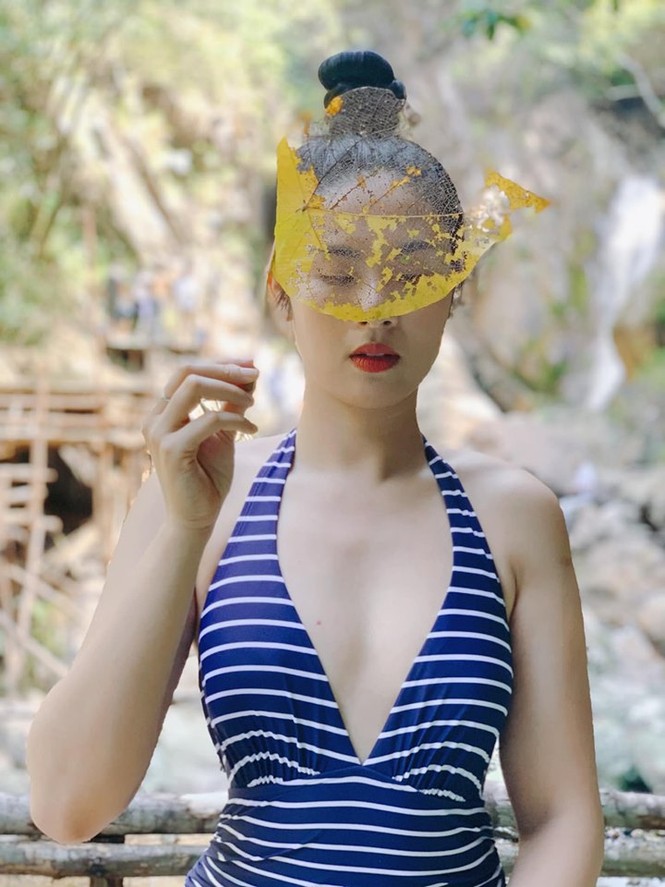 Hiếm khi khoe ảnh bikini, Hoa hậu Ngọc Hân khiến fans xuýt xoa - ảnh 2
