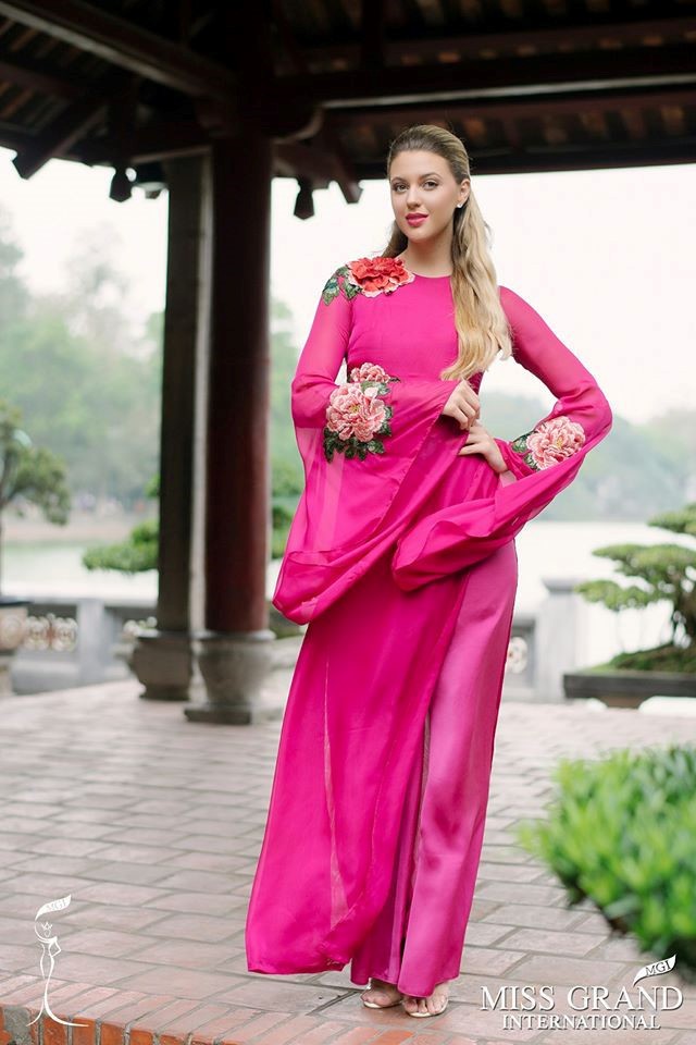 Lộ diện thêm nhan sắc 'cực phẩm' là đối thủ của Hoàng Thuỳ ở Miss Universe 2019 - ảnh 4