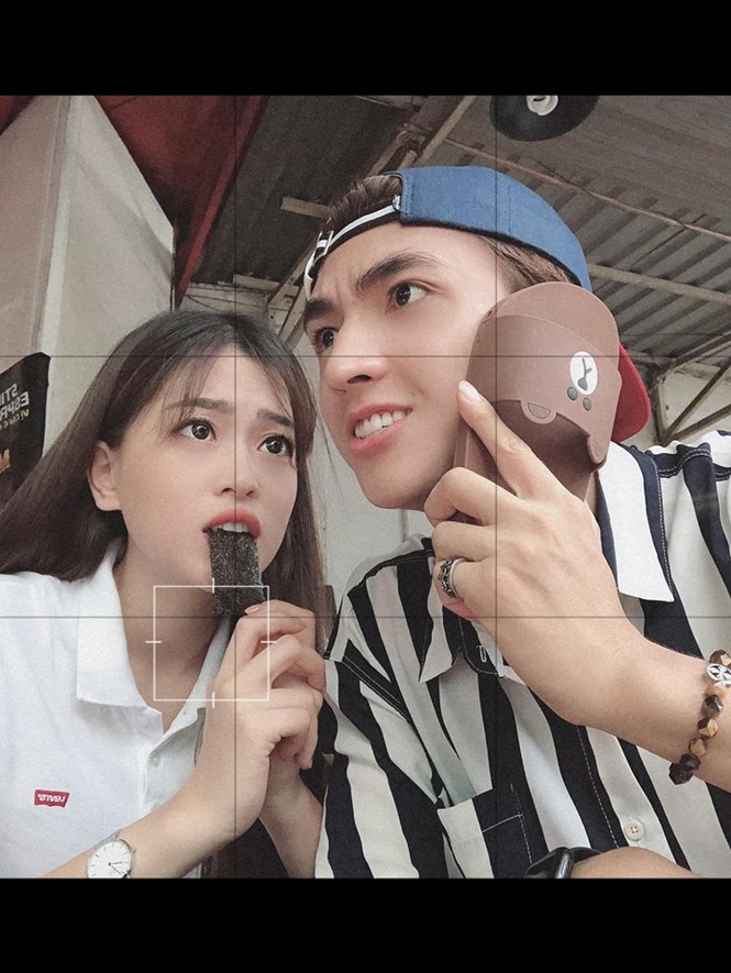 Á hậu Thanh Tú xinh đẹp rạng rỡ trong tiệc đầy tháng của con trai - ảnh 15