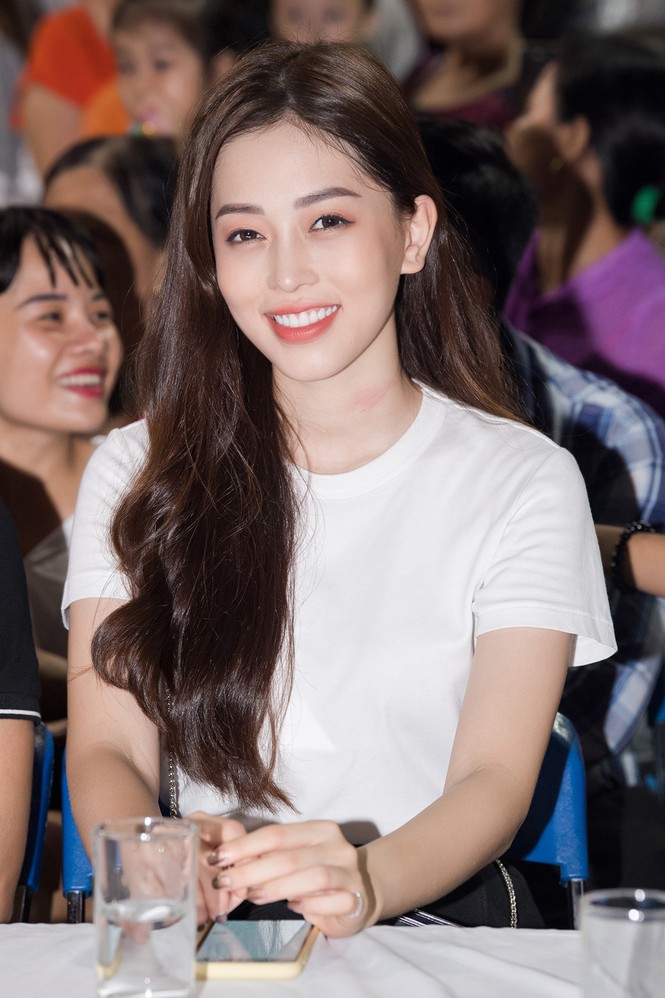 Trung thu ý nghĩa của á hậu Phương Nga và bạn trai Bình An - ảnh 8