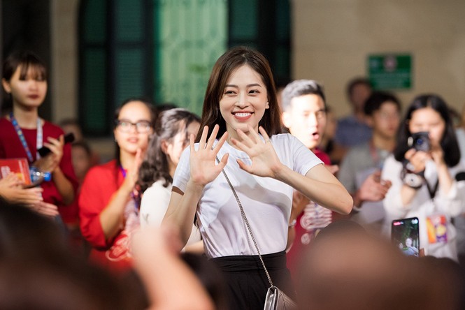 Trung thu ý nghĩa của á hậu Phương Nga và bạn trai Bình An - ảnh 9