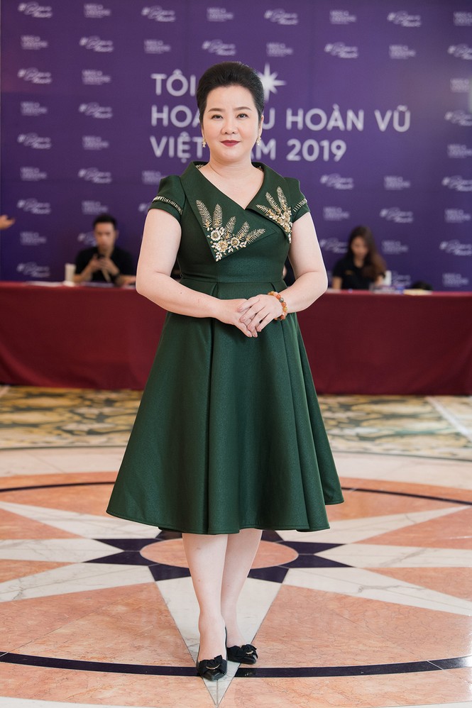 Thanh Hằng quyền lực tựa 'chị đại', H'Hen Niê tiếp tục khoe vòng một gợi cảm - ảnh 11