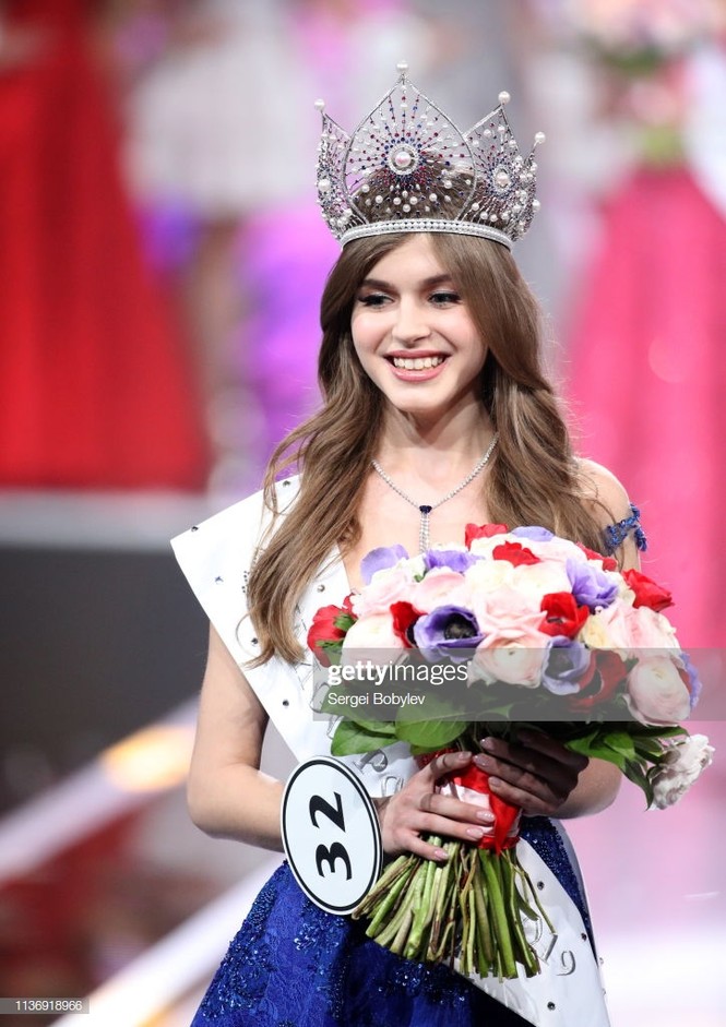 Con gái của Hoa hậu Quốc tế 1979 là đối thủ của Lương Thuỳ Linh ở Miss World - ảnh 5