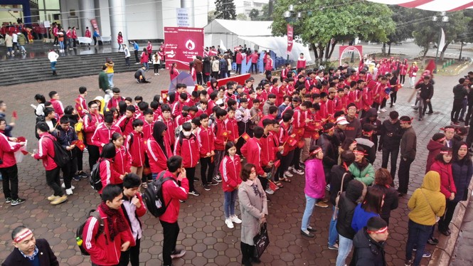 Hàng ngàn sinh viên Thủ đô tham gia hiến máu tại Chủ nhật Đỏ - ảnh 3