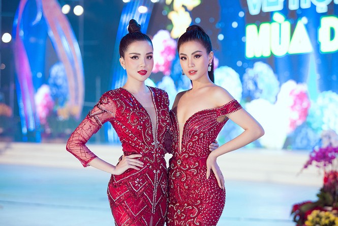 Diễm Trang khoe vòng 1 nóng bỏng, Lương Thuỳ Linh hoá công chúa tuyết đêm Noel - ảnh 7