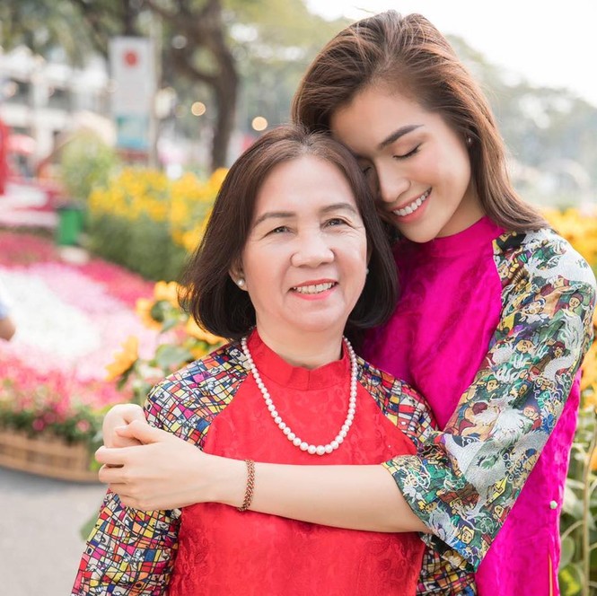 H'Hen Niê mất 4 ngày 3 đêm để chinh phục hang Sơn Đòong - ảnh 12