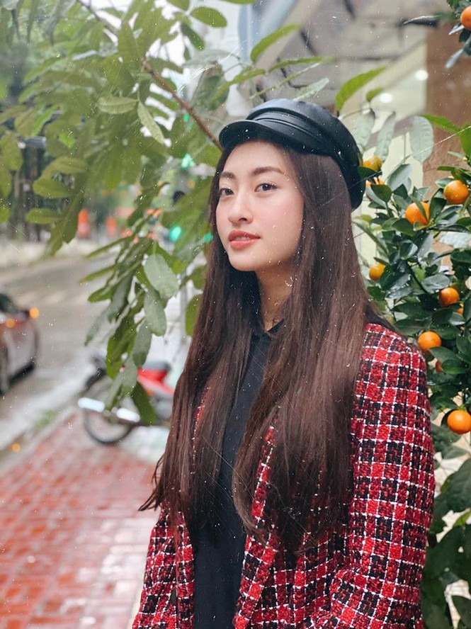 Khánh Vân hoá cô Tấm trẩy hội Xuân, Lương Thuỳ Linh đẹp giản dị ngày mùng 1 Tết - ảnh 3