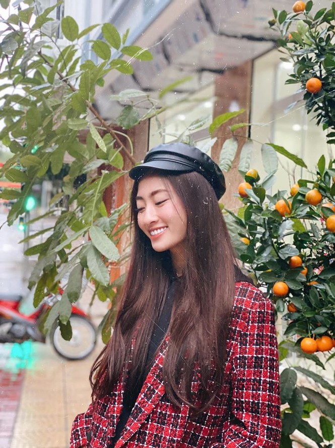 Khánh Vân hoá cô Tấm trẩy hội Xuân, Lương Thuỳ Linh đẹp giản dị ngày mùng 1 Tết - ảnh 4